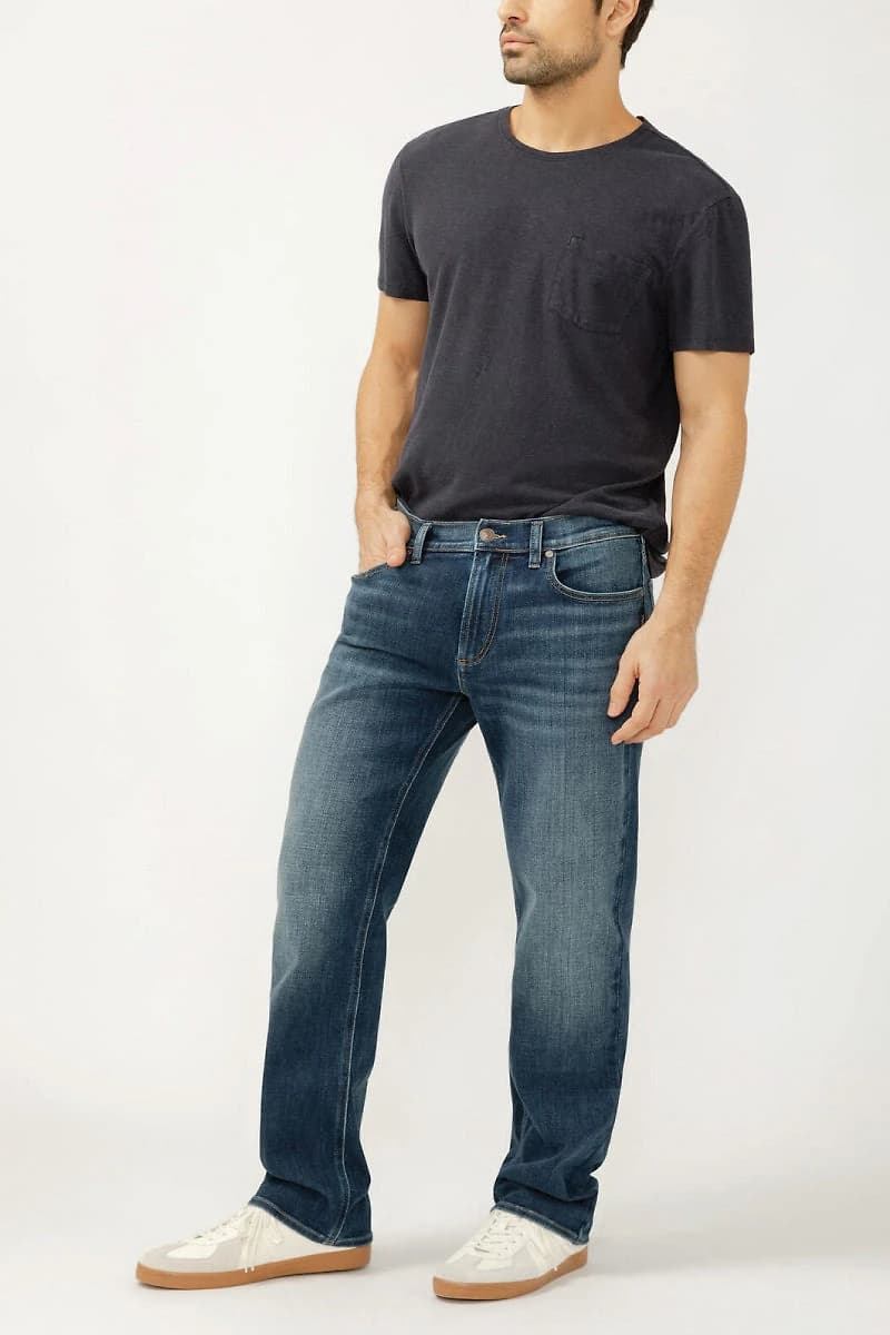 Grayson Classic Fit Straight Leg Jeans