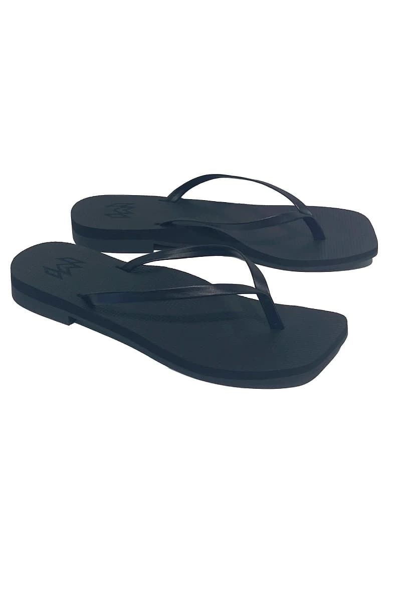 Lola Noir Sandals